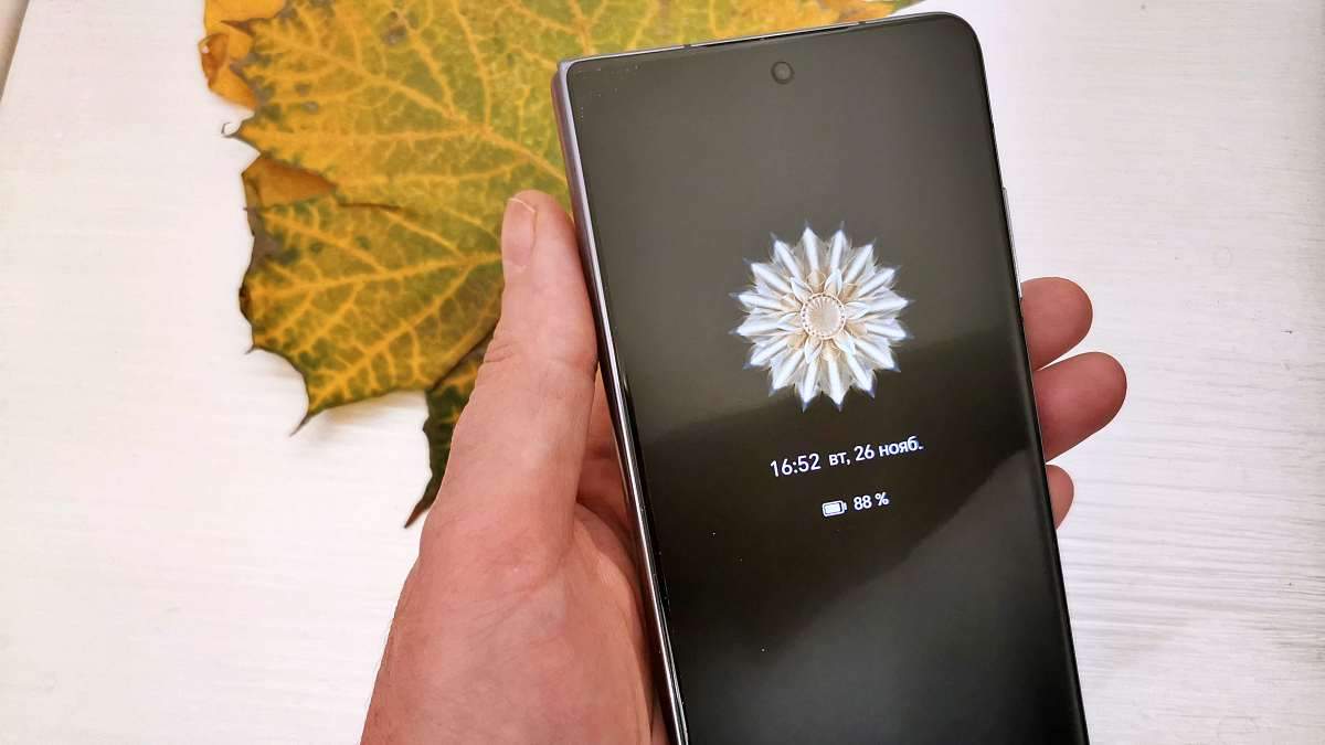 Обзор Honor Magic V2